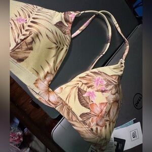 RIPCURL PLAYA BELLA CHEEKY HIPSTER bikini TOP SIZE large  NEW W TAGS !!